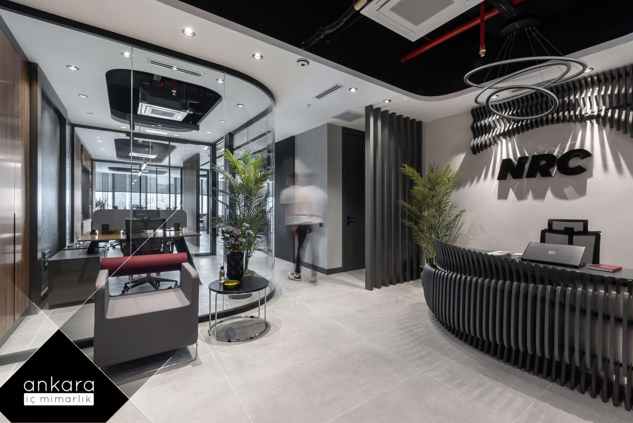 Doğayla Bütünleşen Modern Villa İç Mimarlık İpuçları