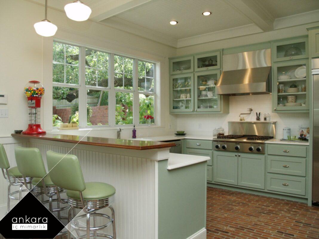 Retro tarzı villa mutfağı
