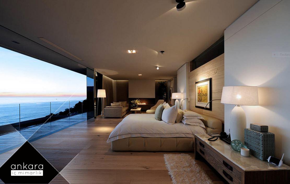 villa yatak odası tasarımında yalın çizgiler