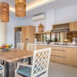 Materyal Çeşitliliği: Villa Mutfağı Dolaplarında Farklı Seçenekler 