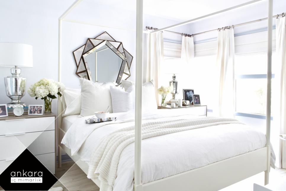 villa yatak odası için beyaz temalı dekorasyon