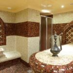 Yüksek Konfor: Villalarda Türk Hamamında Mobilya ve Aksesuar Seçimi 