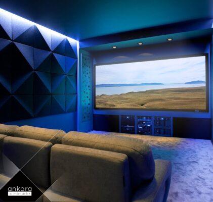 Ev Sineması Odası Tasarımı: Keyifli Film Geceleri İçin İdeal Ortam